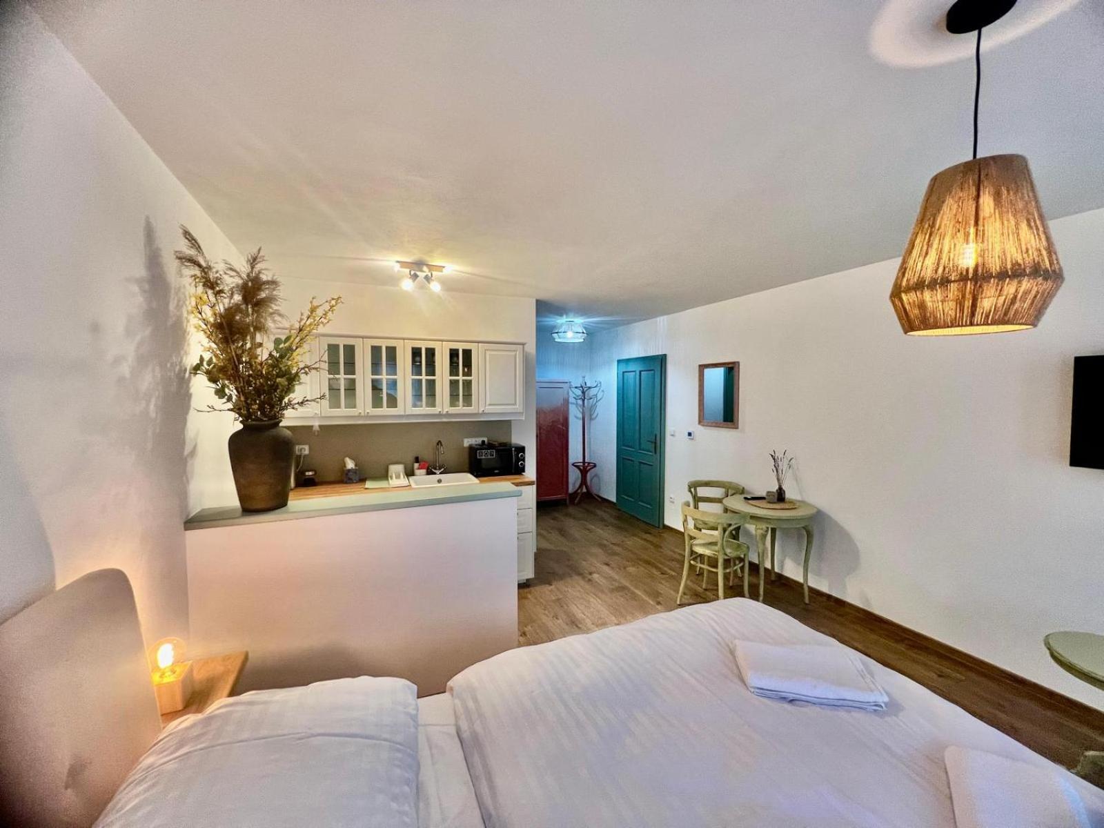 Soul Apartments มิคูลอฟ ภายนอก รูปภาพ